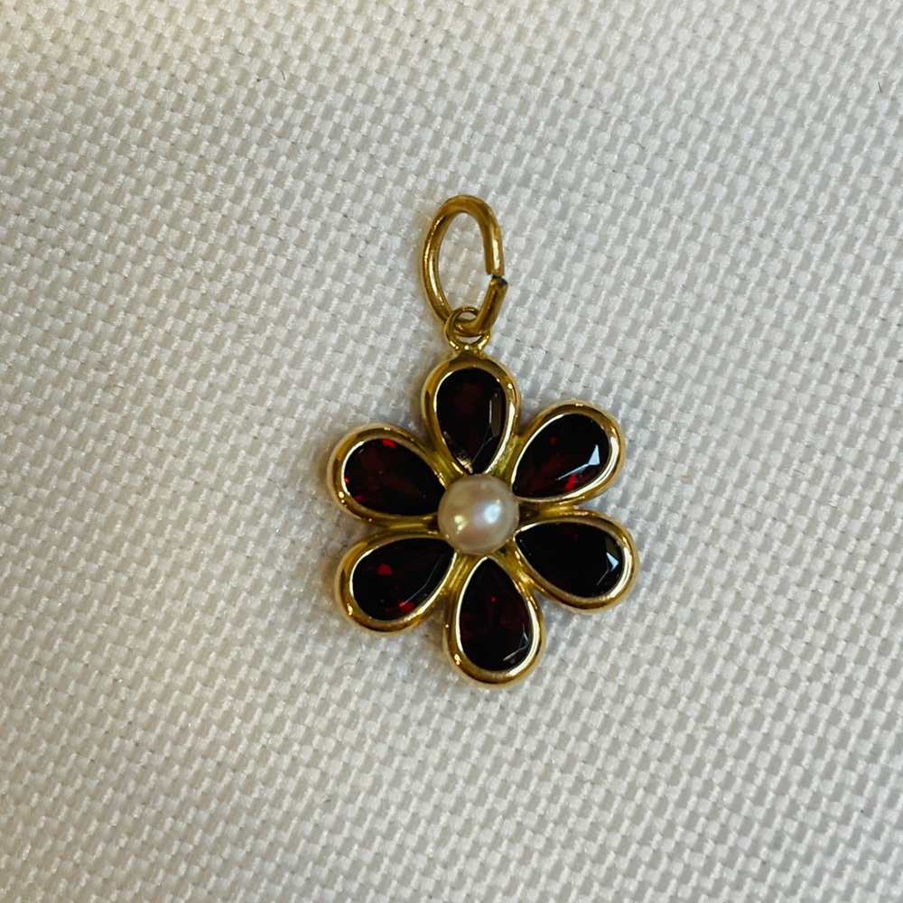 Vintage 14k Yellow Gold Red Garnet Pearl Flower Charm Pendant